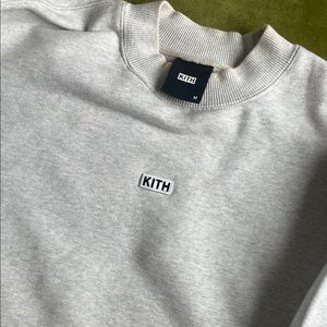 Kith Womens Light Gray Mockneck Sweater